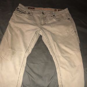 Men’s rock revivals. 38 waist